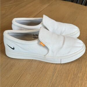 Nike Womens Court Royale AC SLP 'White' BQ9138-100 Size 8.5